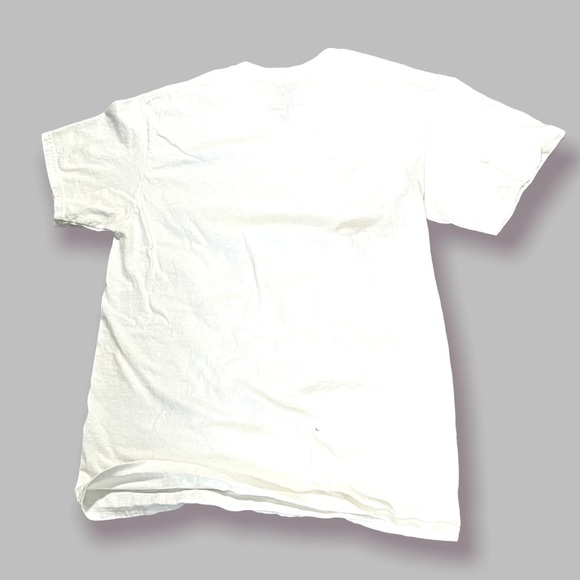 (M) Marvel Captain America Graphic Tee (18.5 X 26) - Picture 9 of 9